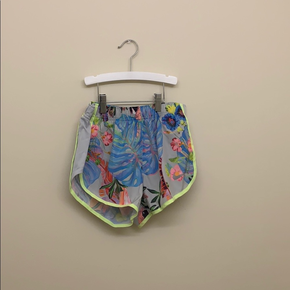 NEW!! floral nike dri-fit athletic shorts!!